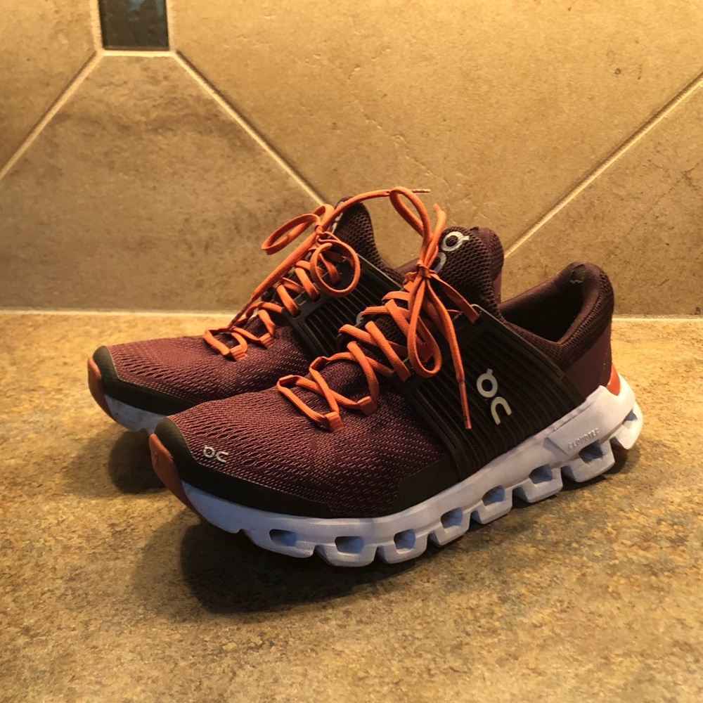 On Running Women's Shoes - Maroon and Orange